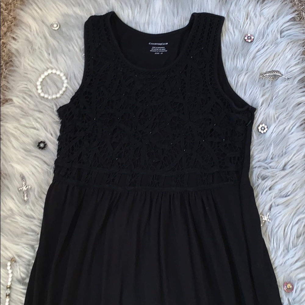 Beaded cocktail dress with beautiful detail